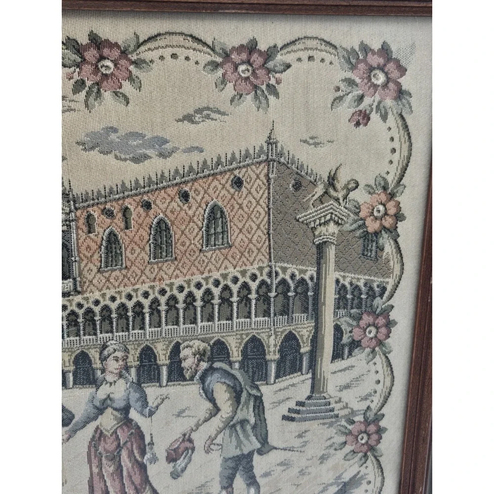 N/A romantic venetian